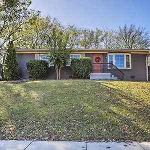 Holiday home Walk To Music Row In Edgehill!, Nashville
