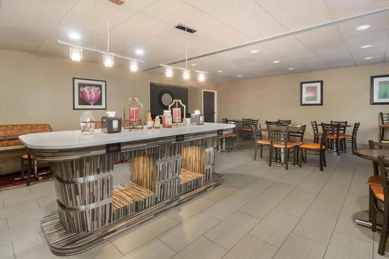Best Western Suites Near Opryland Nashville Hotel