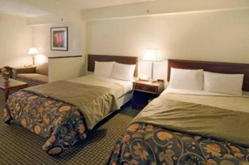 Best Western Suites Near Opryland Nashville 3*,
